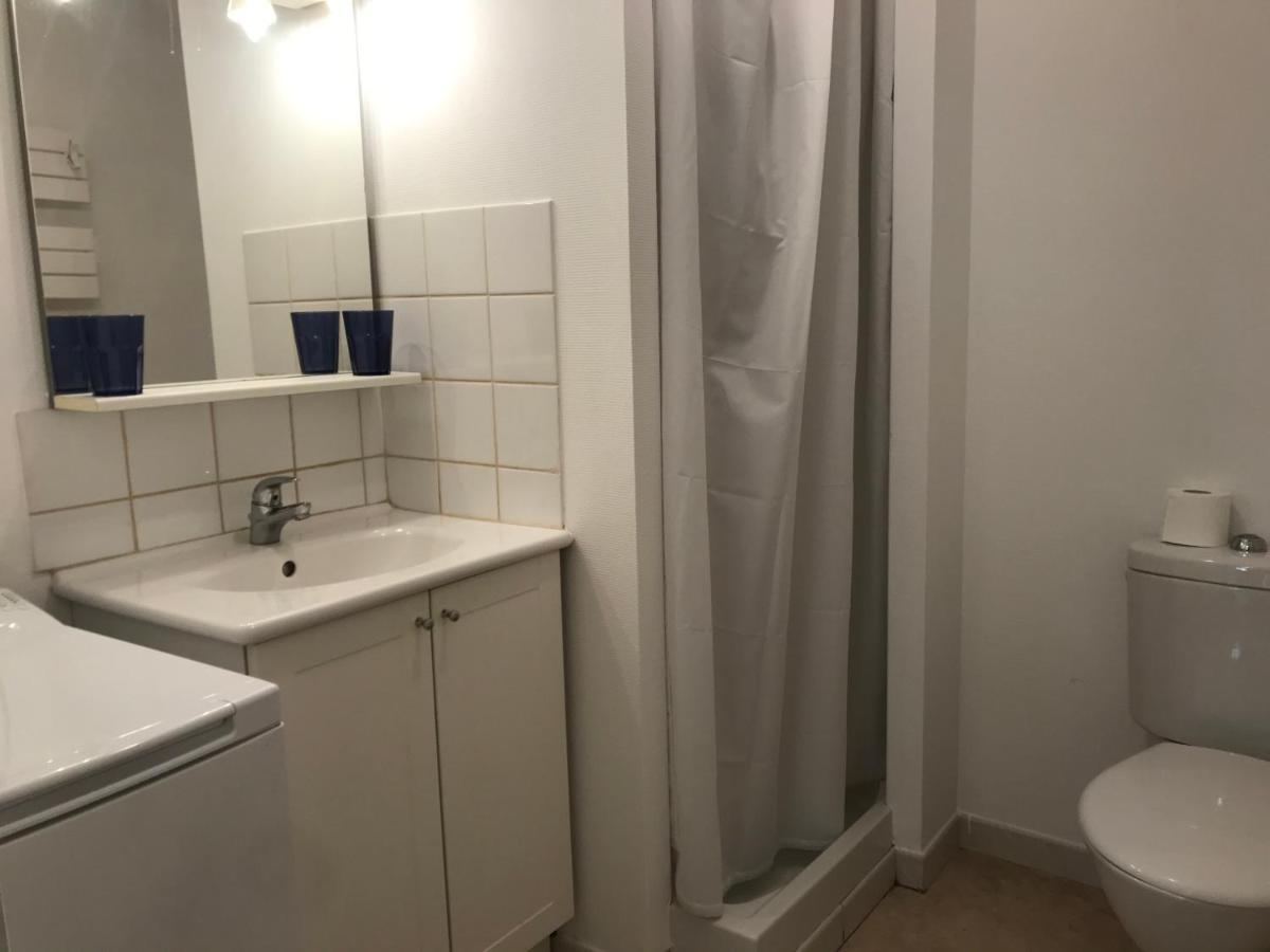 Grand Studio en coeur de ville pour 2 p. Bort-les-Orgues Extérieur photo